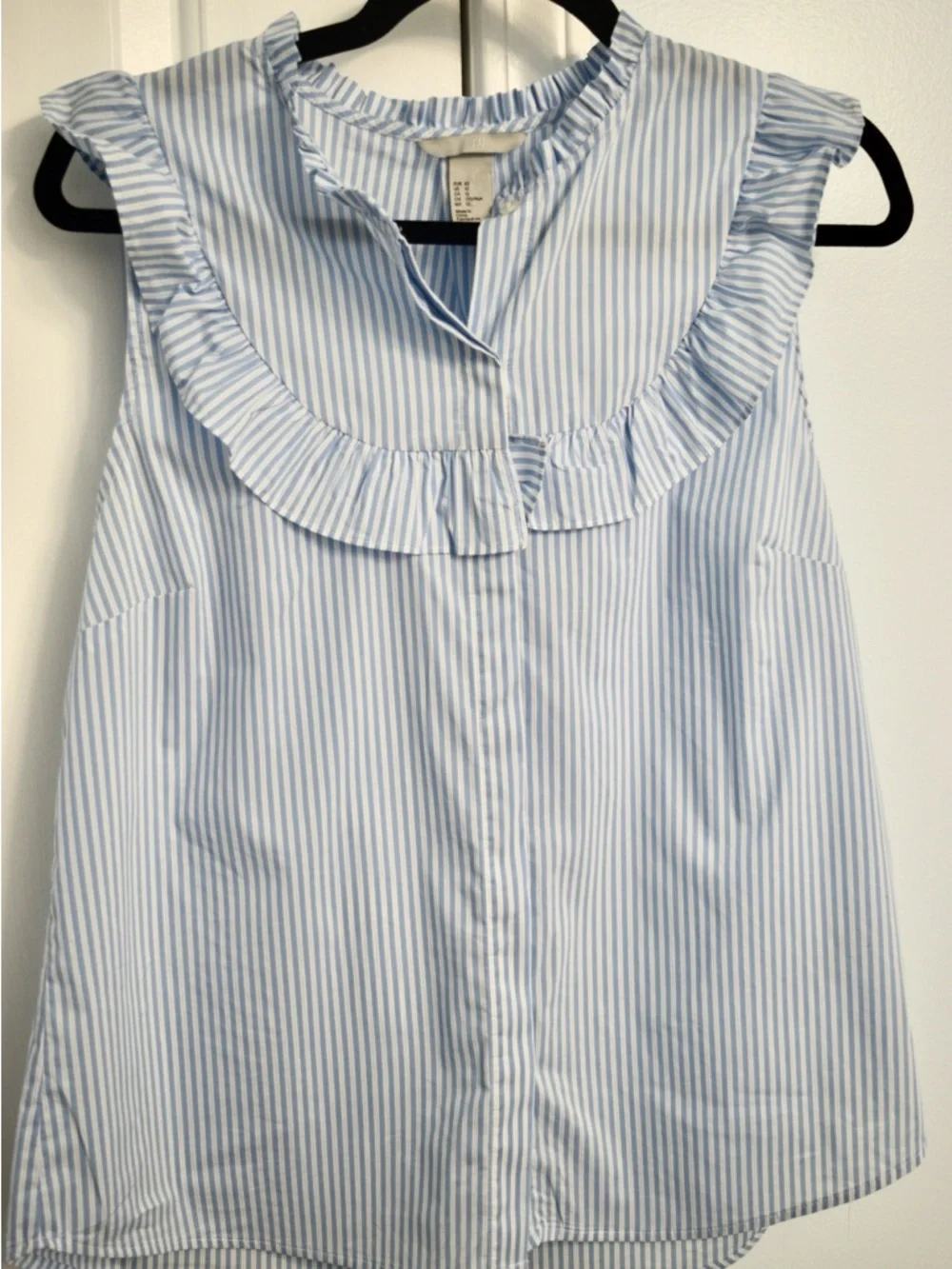H&M Sleeveless Blouse Women’s Blue and White Striped Size 12 - Picture 11 of 15